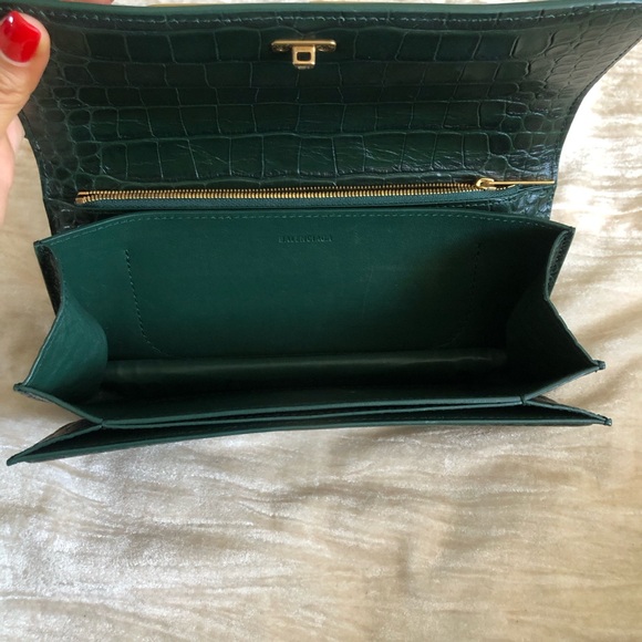 Balenciaga Gossip bag , forest green , Mint condition, comes with dust bag. - Picture 4 of 5